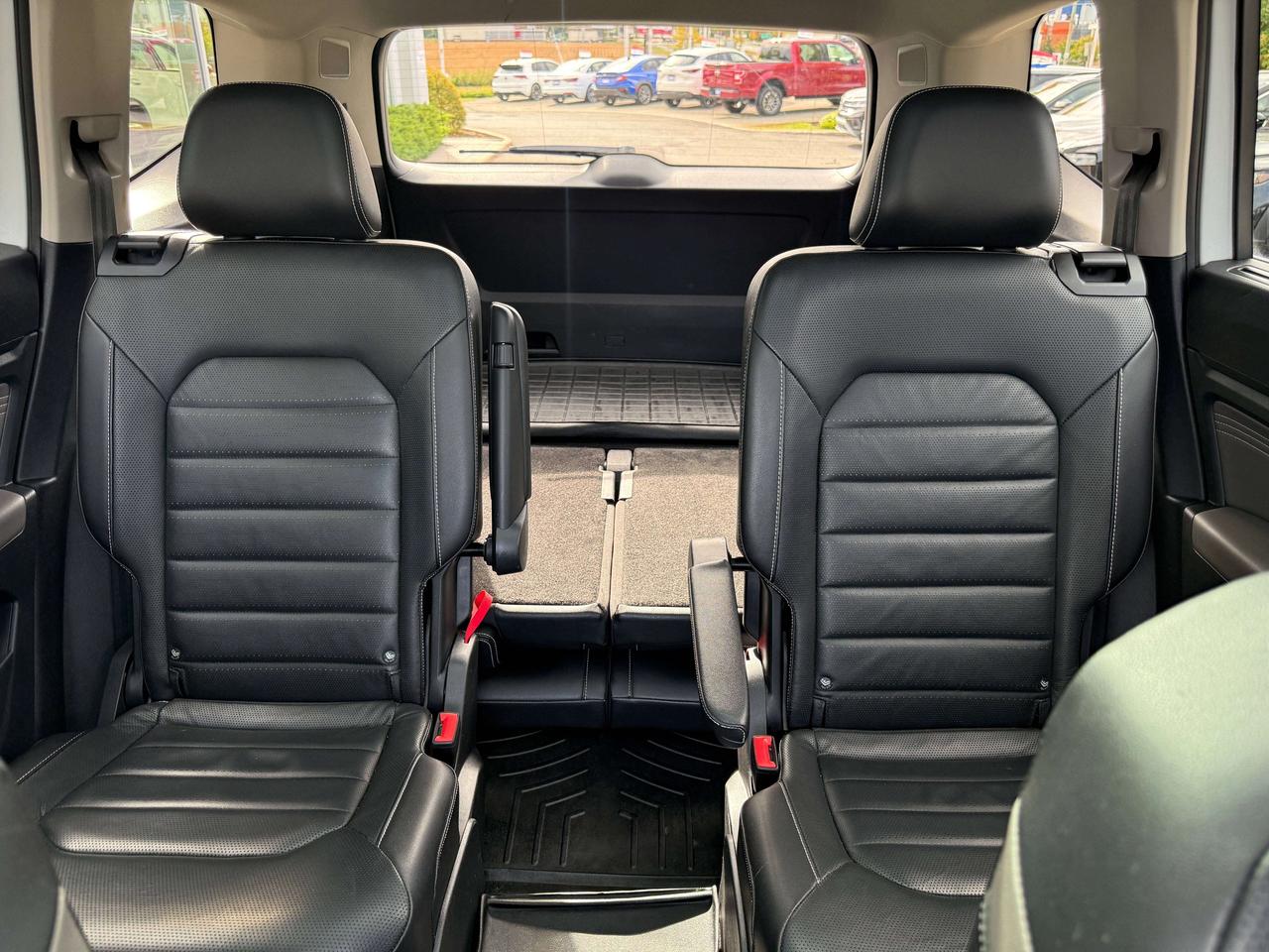 2022 Volkswagen Atlas EXECLINE Photo