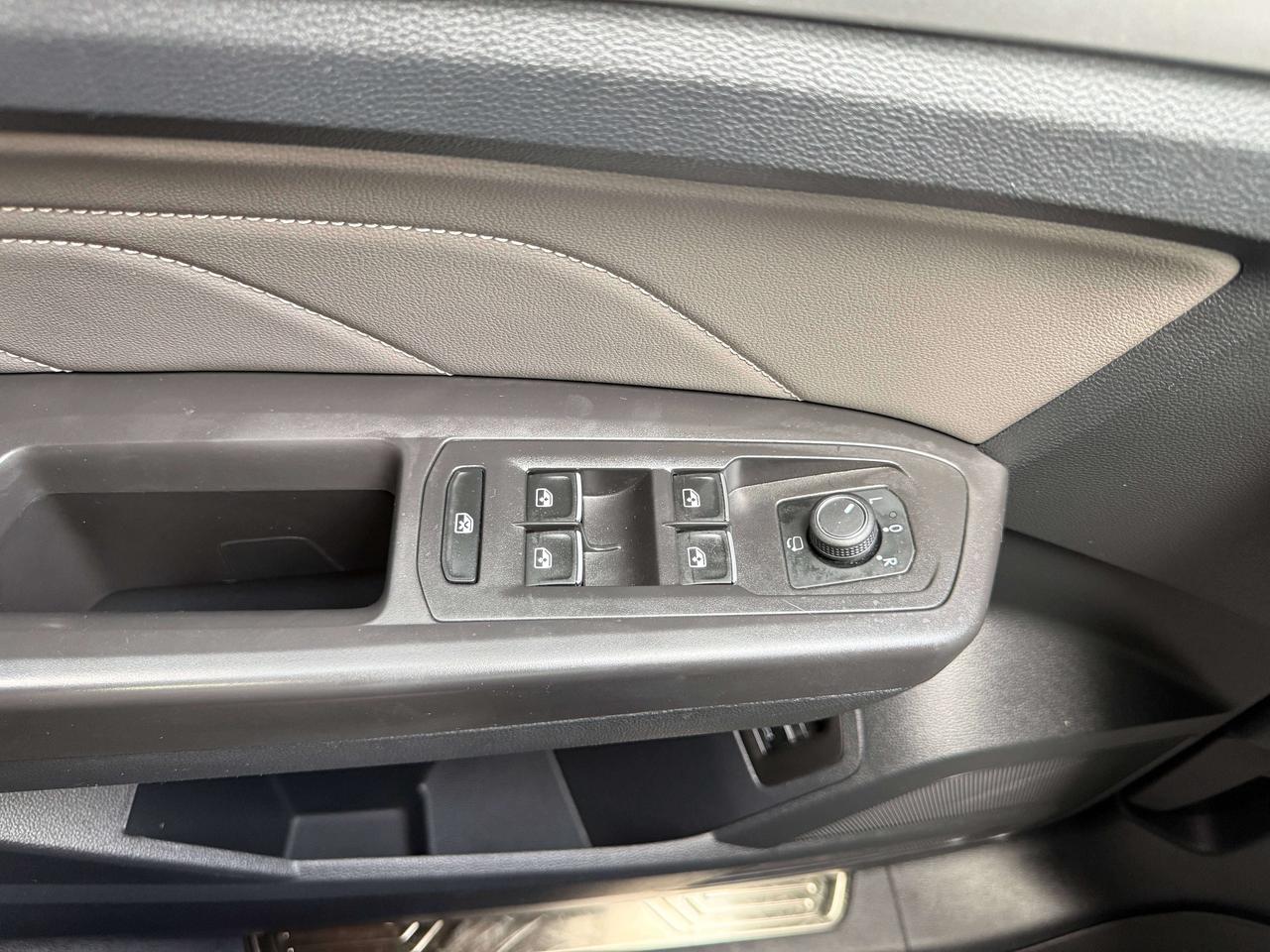 2022 Volkswagen Atlas EXECLINE Photo