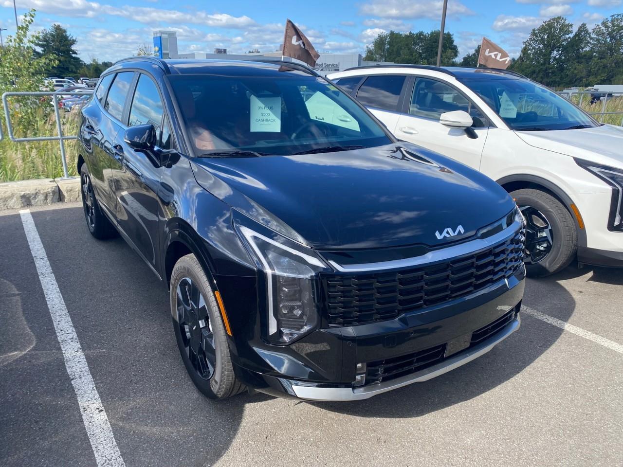 2026 Kia Sportage EX Premium w/Red Interior 4dr All-Wheel Drive Photo