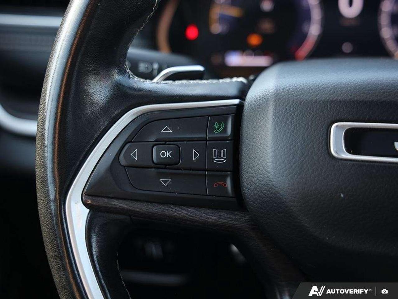 2021 Jeep Grand Cherokee 7 PASS   PANO ROOF   AWD Photo