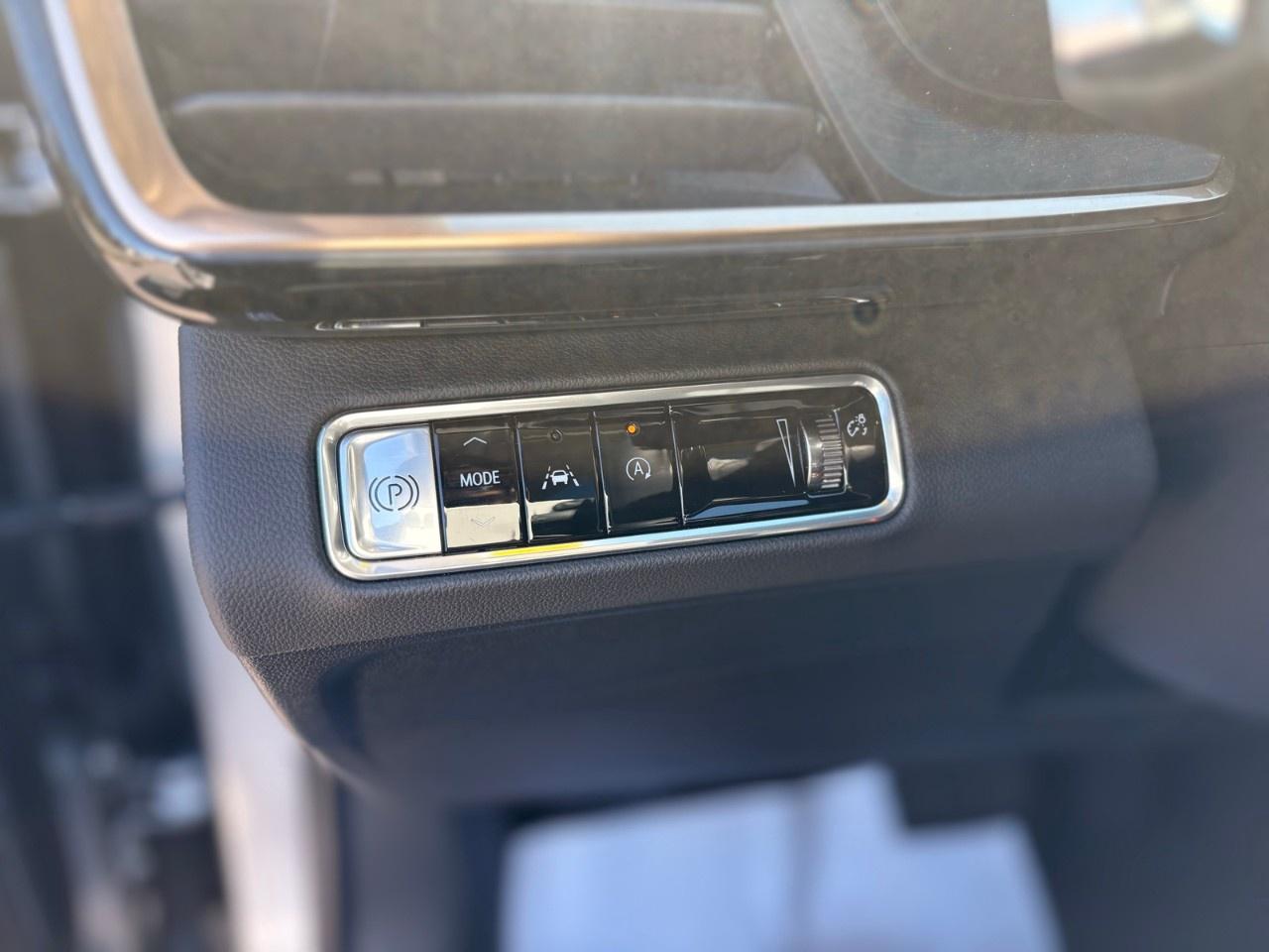 2025 Buick Envision AWD 4dr Avenir Photo