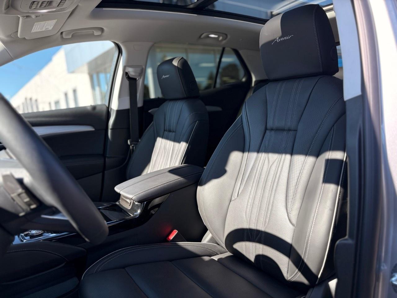 2025 Buick Envision AWD 4dr Avenir Photo