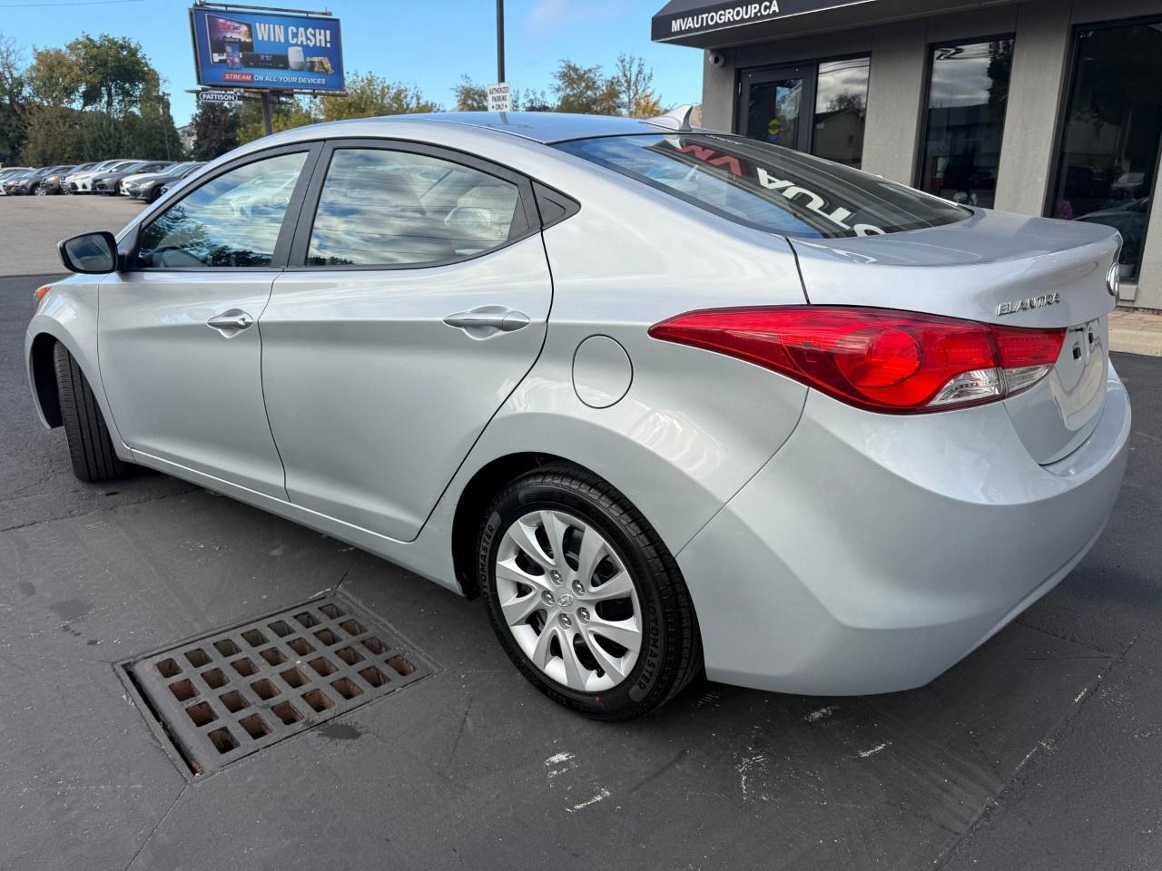 2013 Hyundai Elantra 4DR SDN AUTO GL Photo