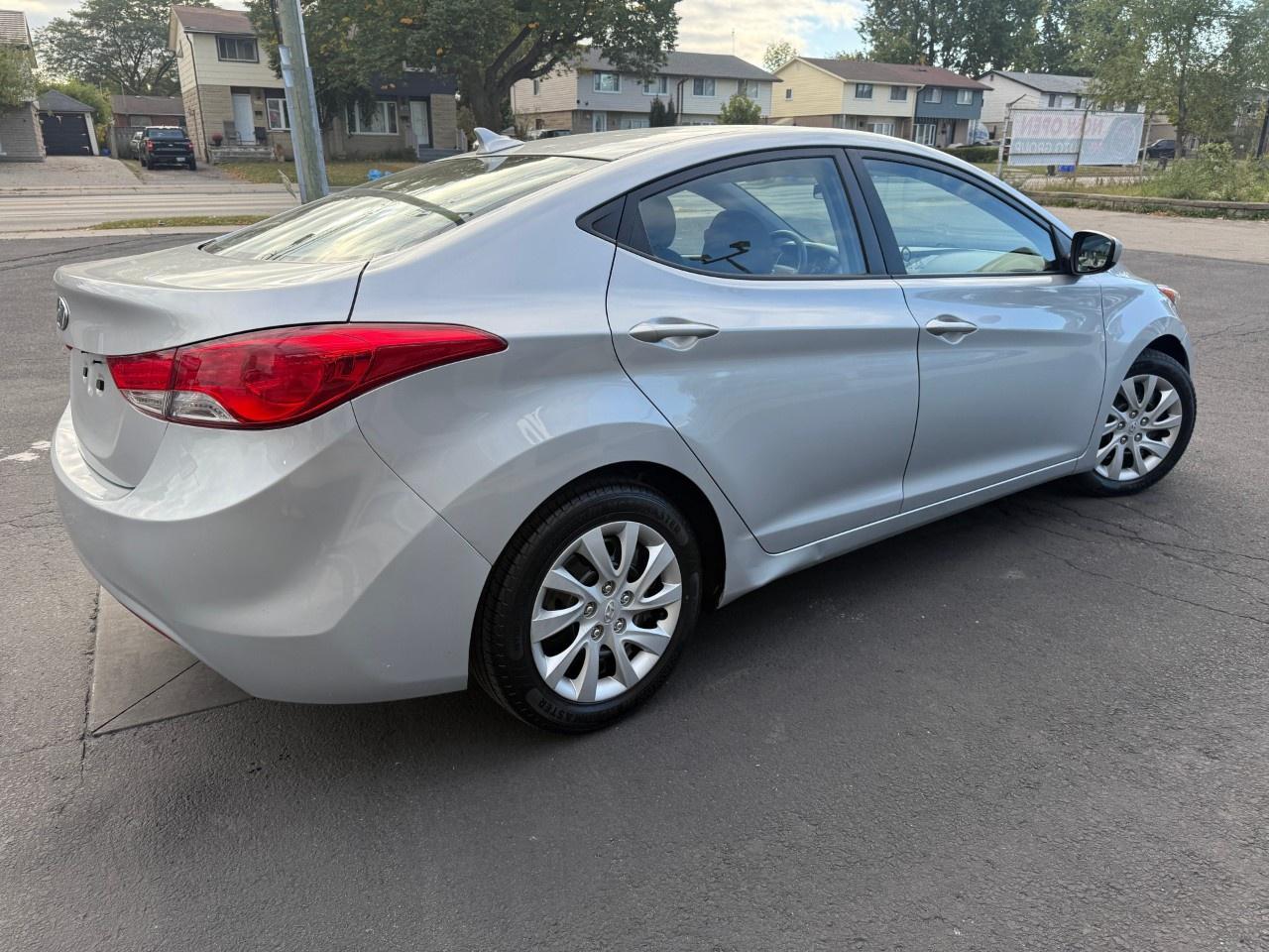 2013 Hyundai Elantra 4DR SDN AUTO GL Photo