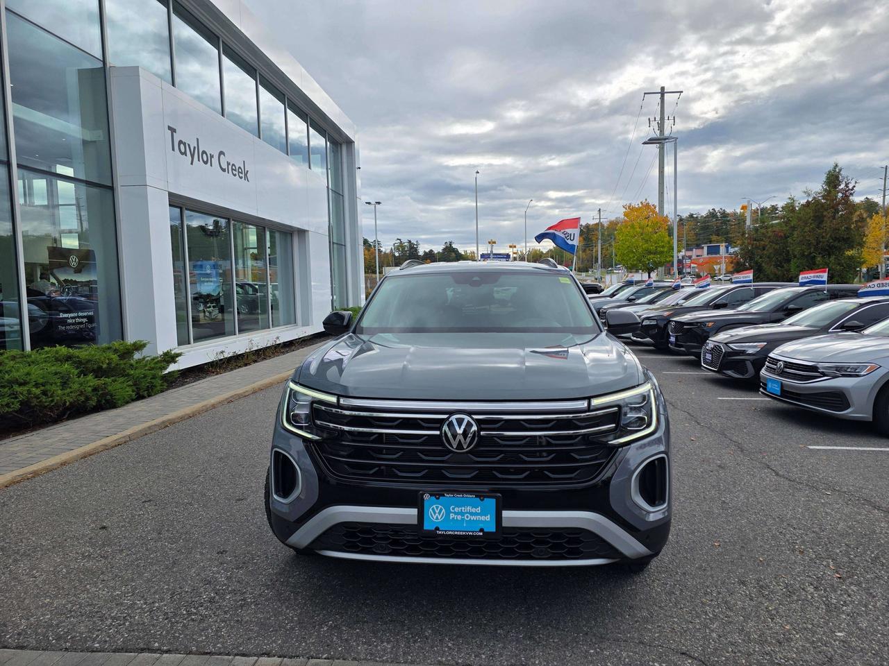 2024 Volkswagen Atlas Peak Edition Photo5