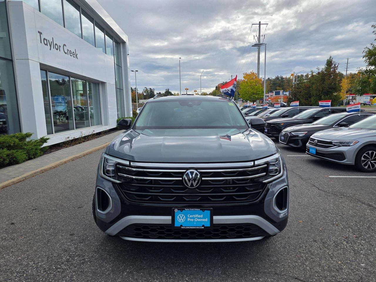2024 Volkswagen Atlas Peak Edition Photo