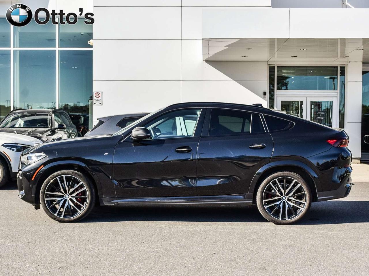 2022 BMW X6 M50i Photo3