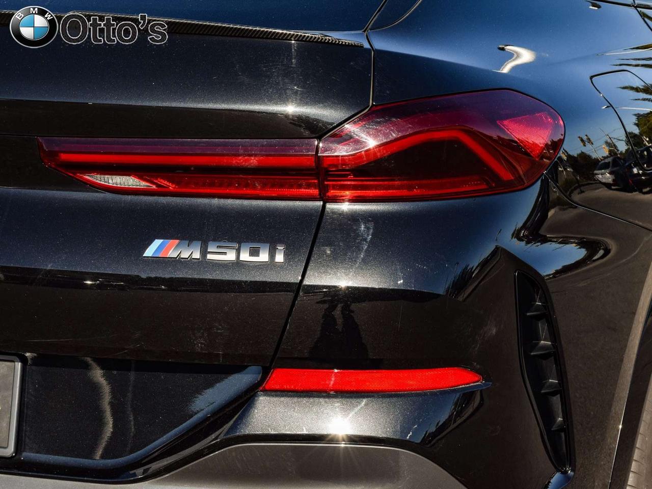 2022 BMW X6 M50i Photo