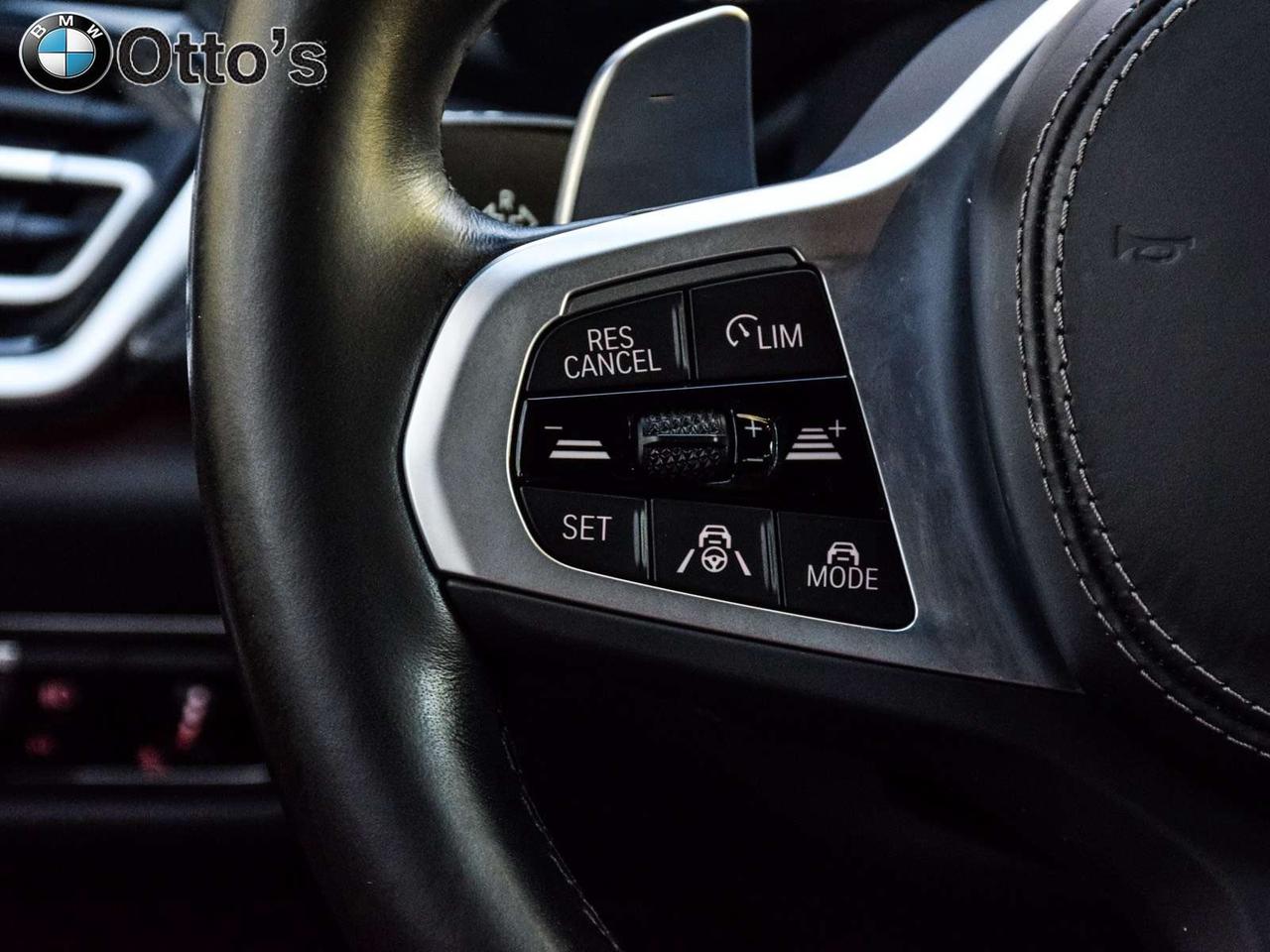 2022 BMW X6 M50i Photo