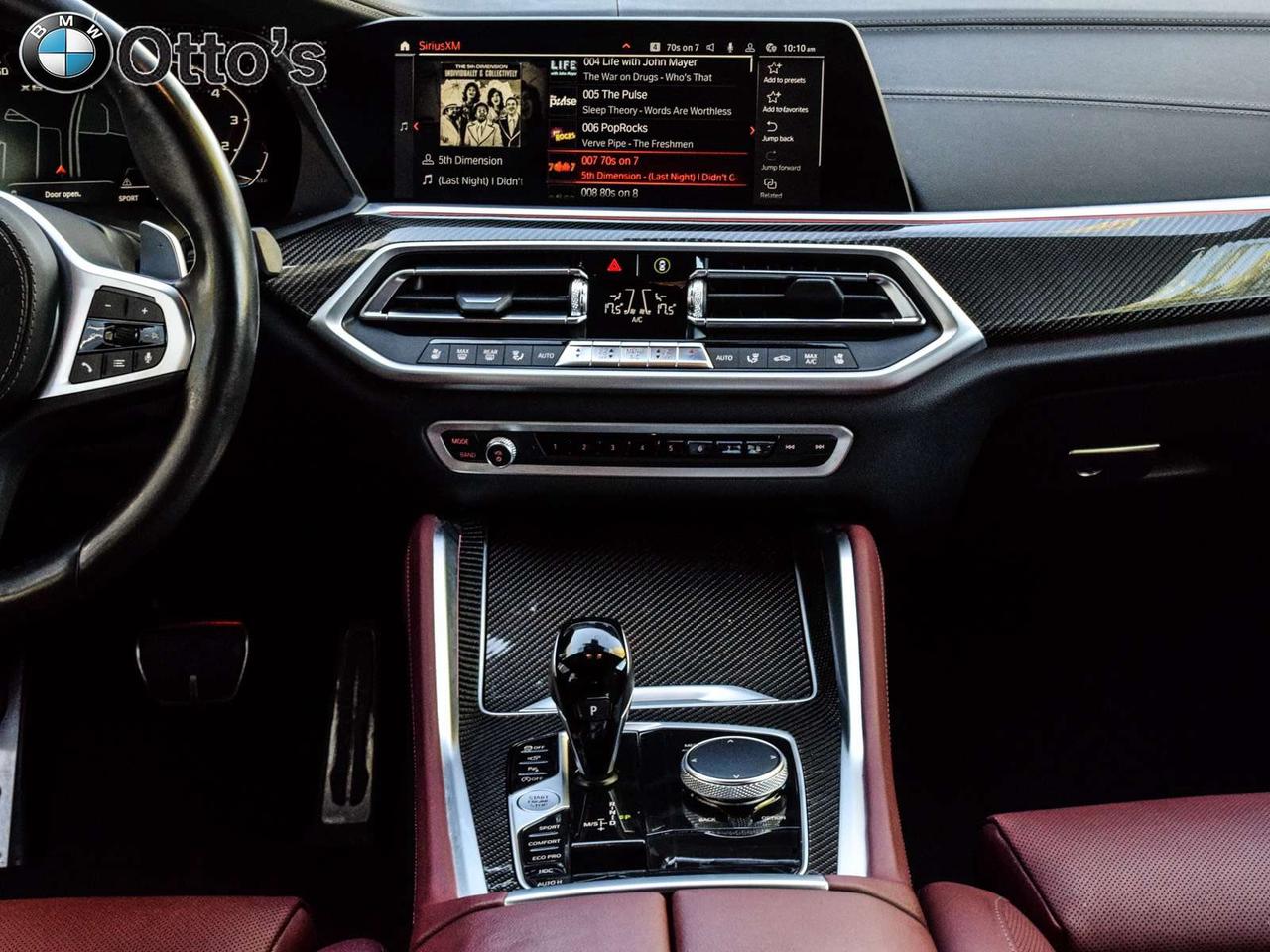 2022 BMW X6 M50i Photo