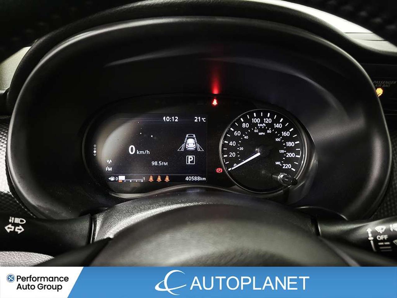 2023 Nissan Kicks SV! Photo