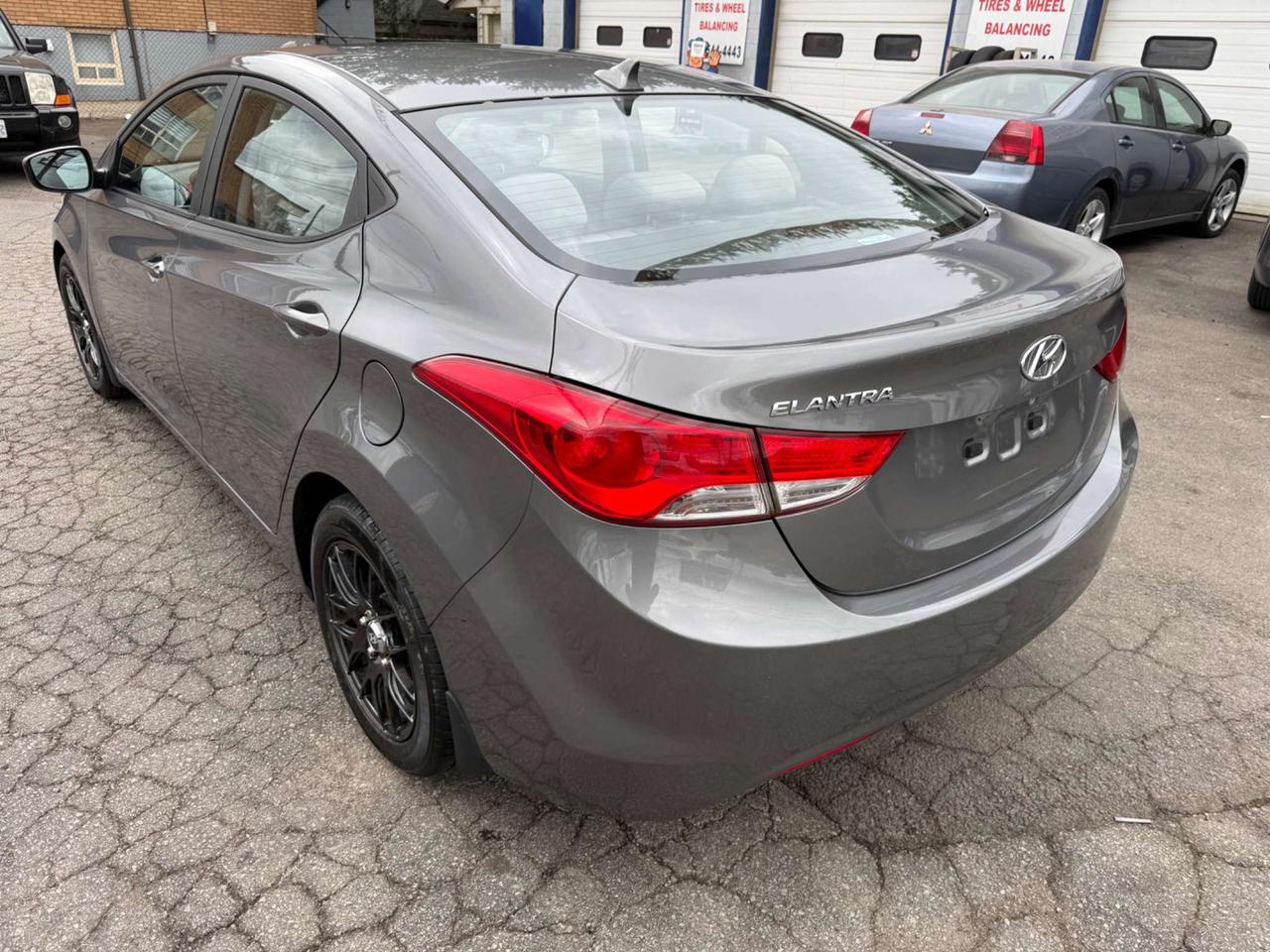 2013 Hyundai Elantra GLS *CERTIFIED* Photo