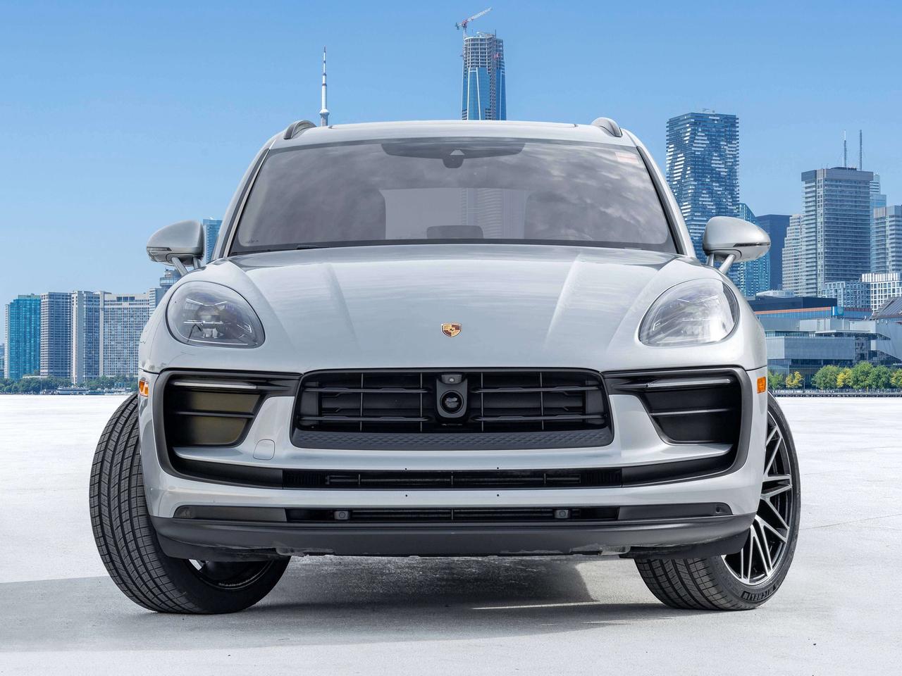 2023 Porsche Macan 21" RS Spyder Wheels   Adaptive Cruise   CERTIFIED Photo4