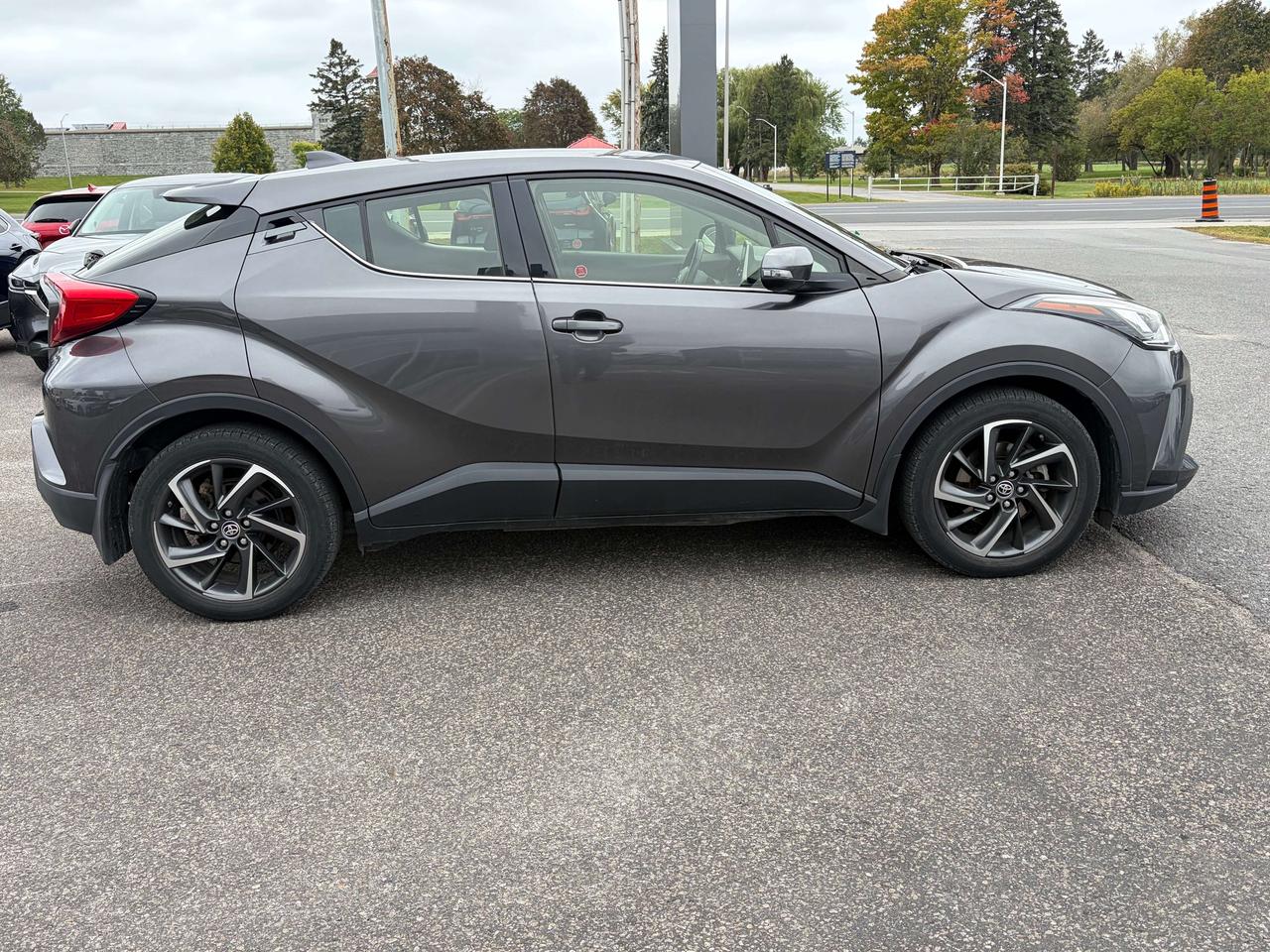 2020 Toyota C-HR Limited Photo