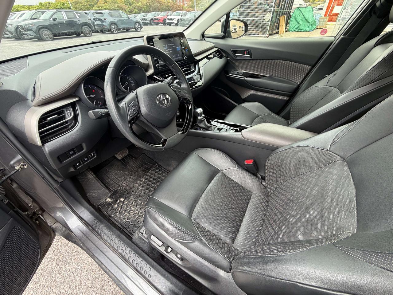 2020 Toyota C-HR Limited Photo