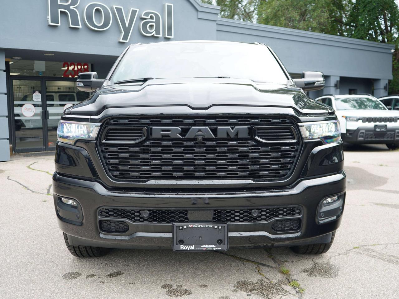 2025 RAM 1500 BIG HORN, Photo