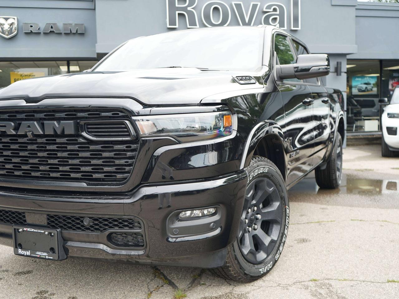 2025 RAM 1500 BIG HORN, Photo2