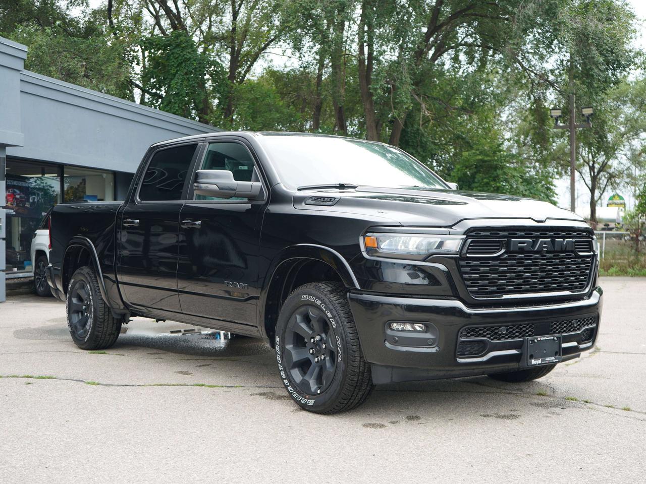 2025 RAM 1500 BIG HORN, Photo