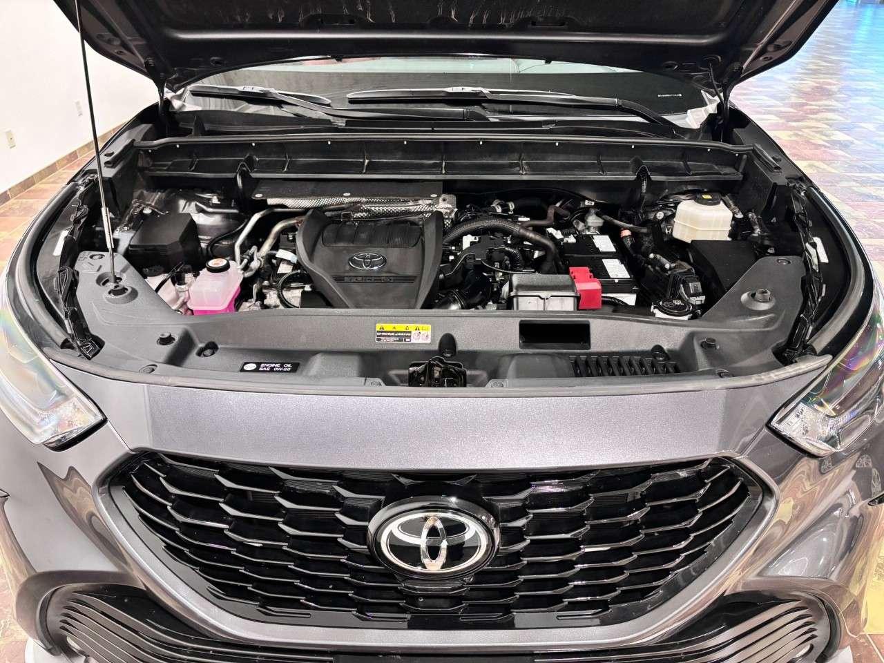 2024 Toyota Highlander XSE AWD Photo
