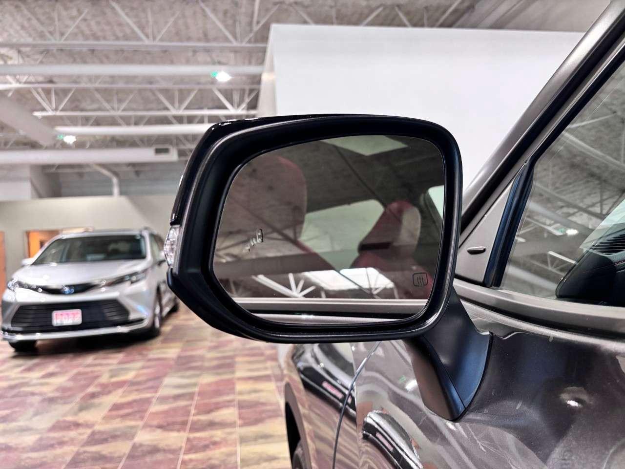 2024 Toyota Highlander XSE AWD Photo