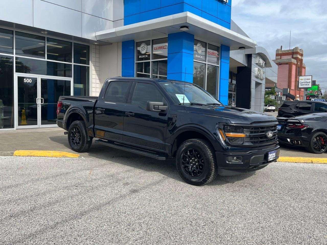2025 Ford F-150 XLT GREAT ECONOMY LOCAL TRADE Photo