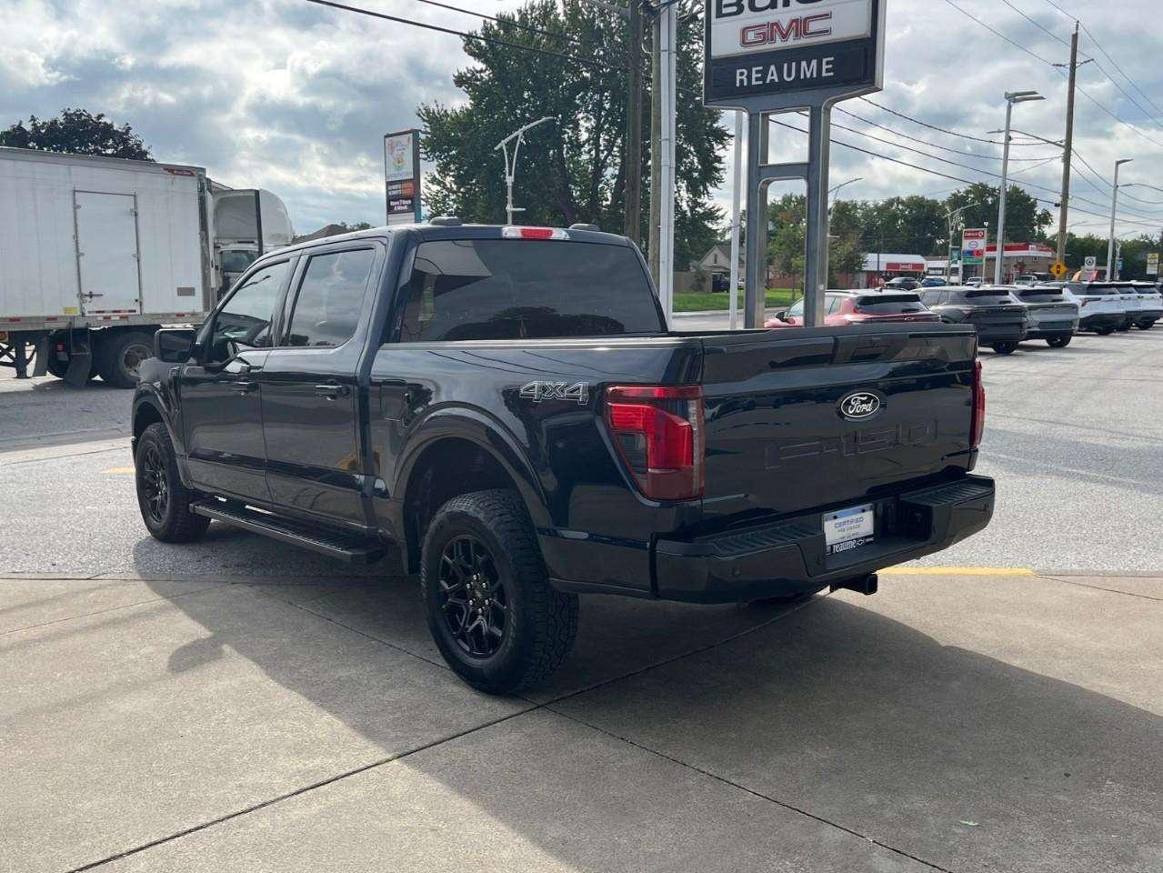 2025 Ford F-150 XLT GREAT ECONOMY LOCAL TRADE Photo