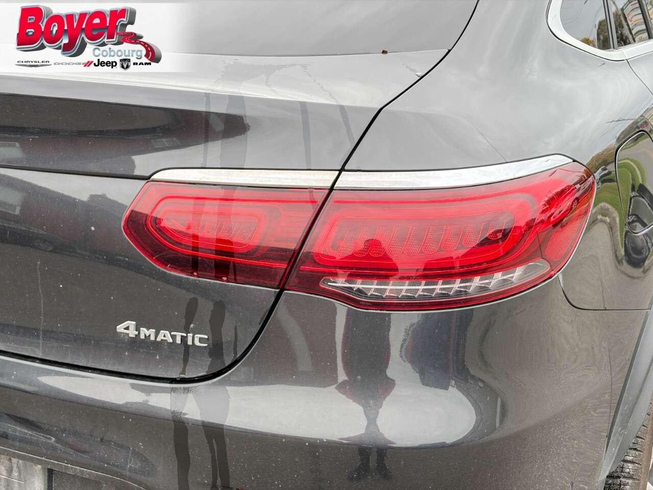 2021 Mercedes-Benz GLC GLC 300 4MATIC Coupe Photo