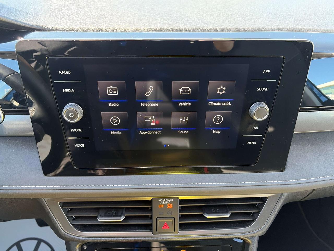2026 Volkswagen Taos Comfortline Black Edition Photo