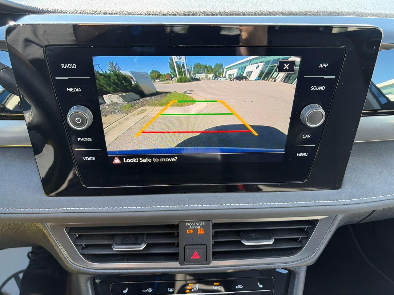 2026 Volkswagen Taos Comfortline Black Edition Photo