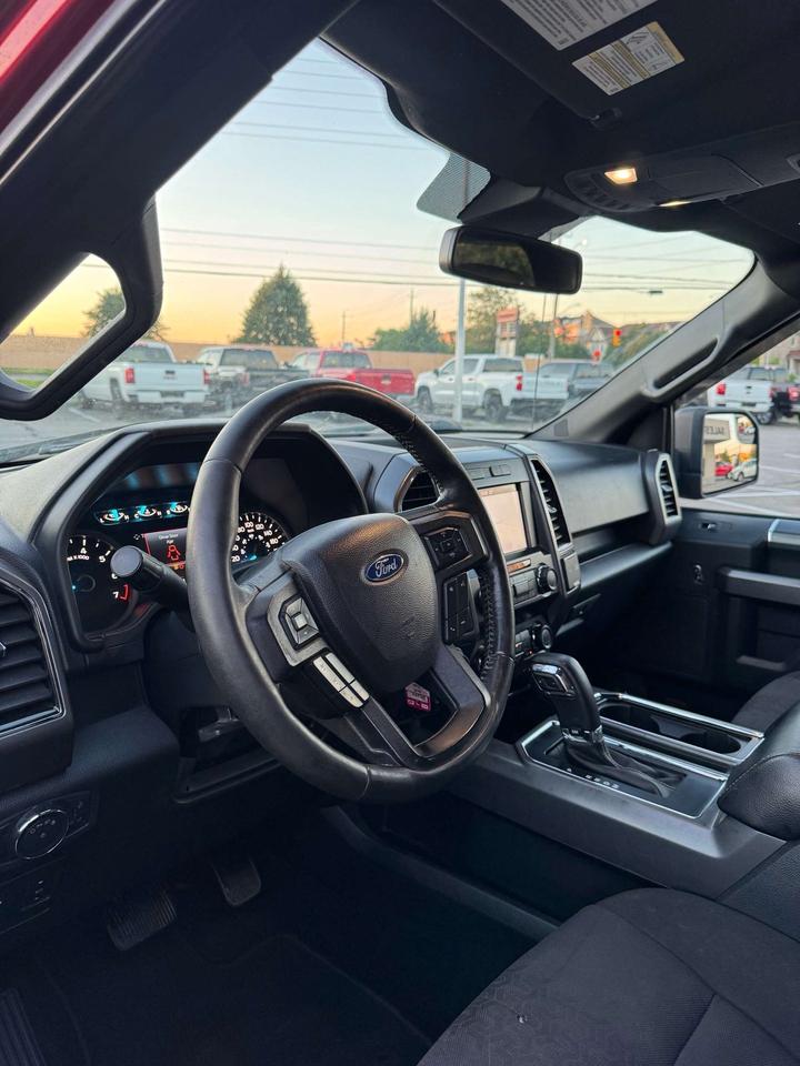 2019 Ford F-150 XLT 4WD SuperCrew 5.5' Box Photo