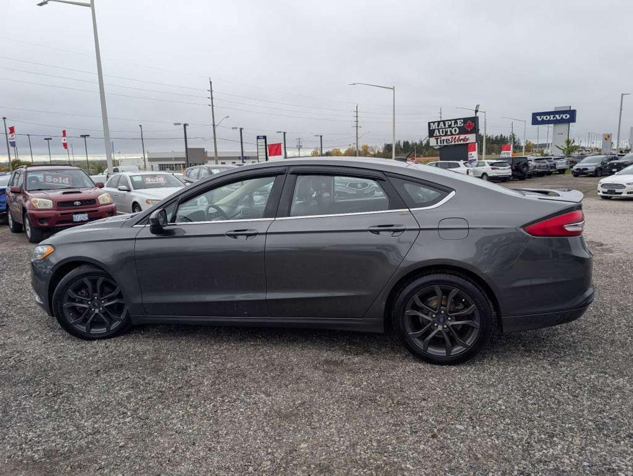 2018 Ford Fusion SE   LEATHER   CAMERA   HTD SEATS Photo