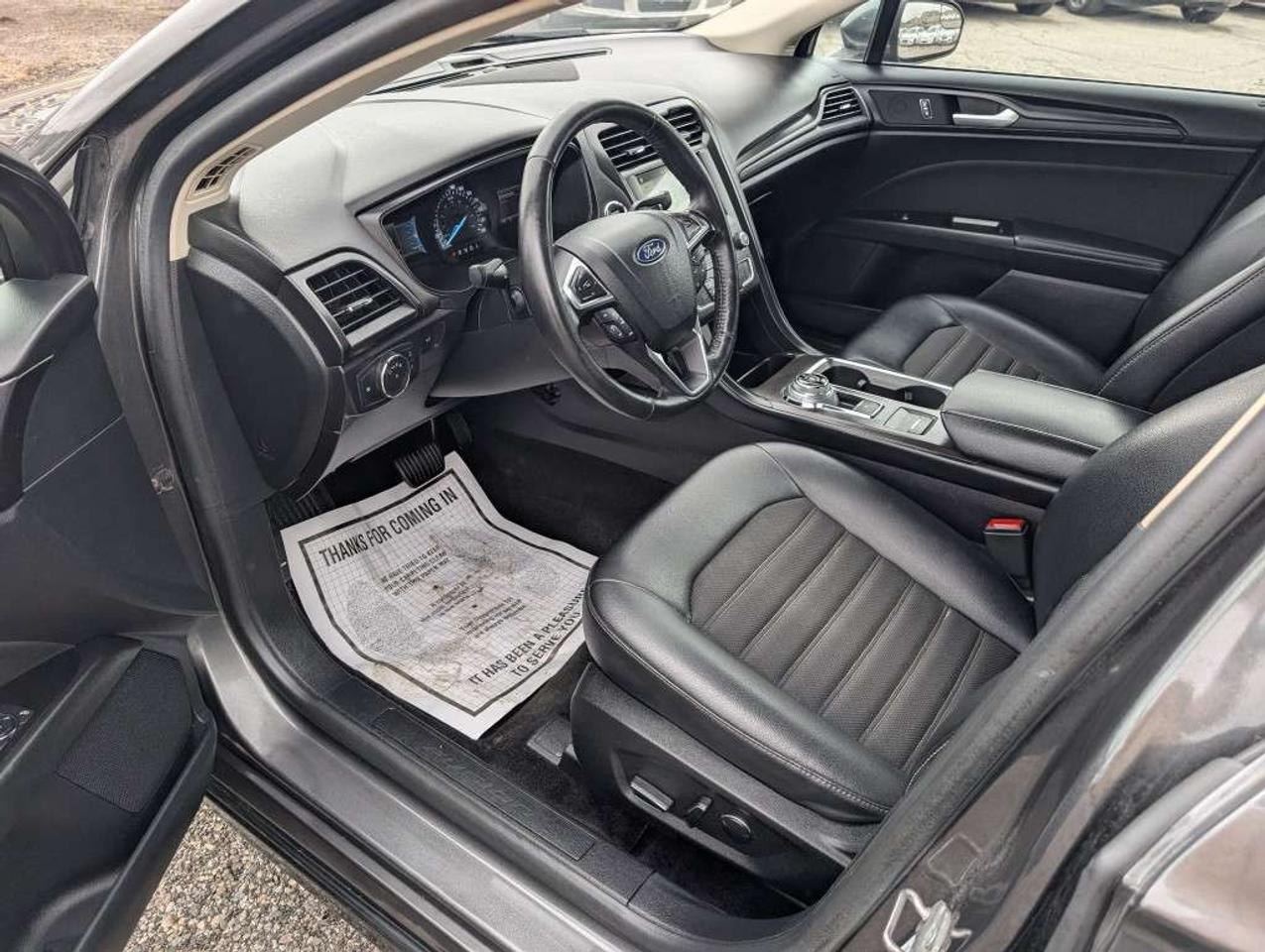 2018 Ford Fusion SE   LEATHER   CAMERA   HTD SEATS Photo