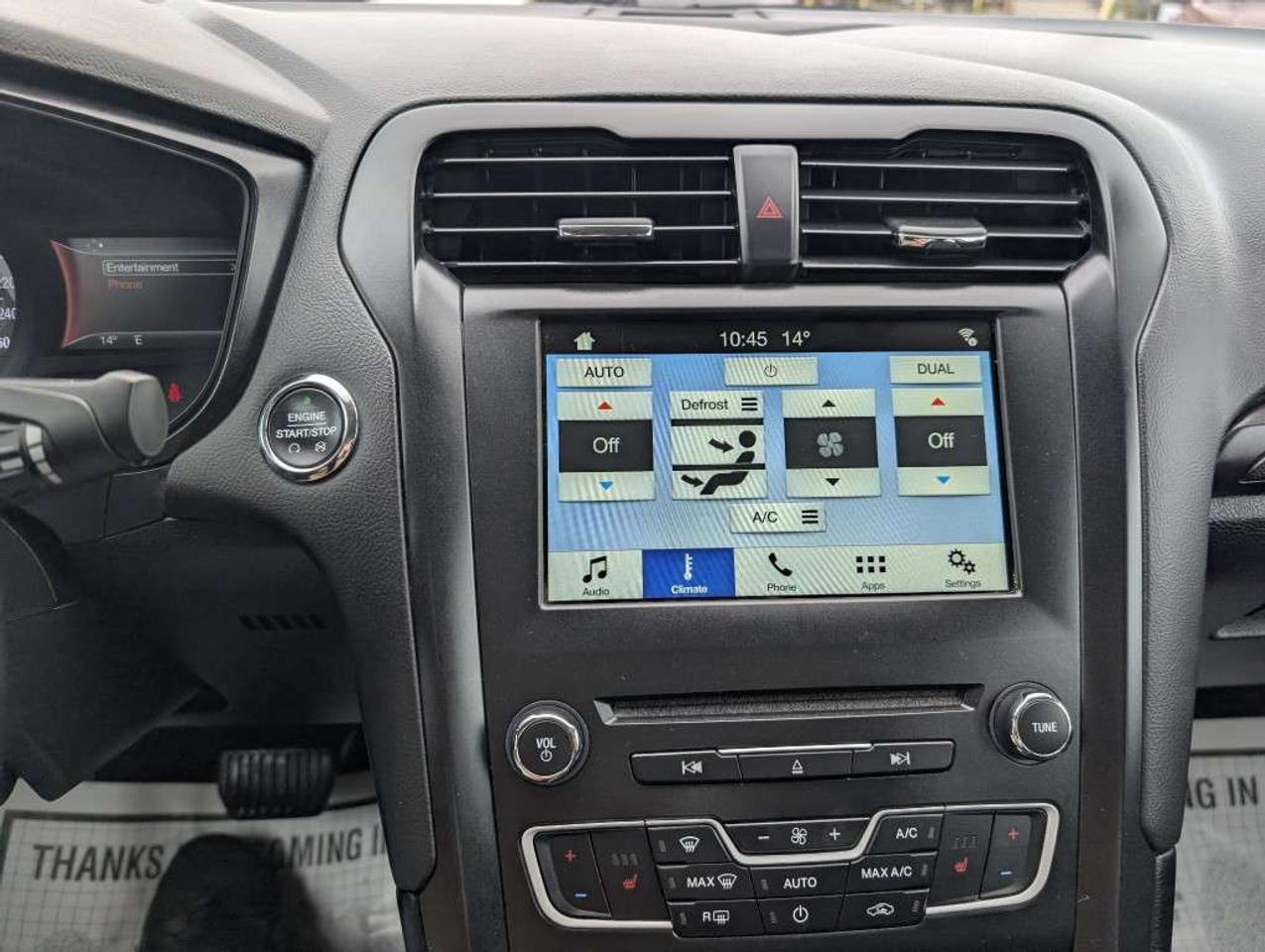 2018 Ford Fusion SE   LEATHER   CAMERA   HTD SEATS Photo