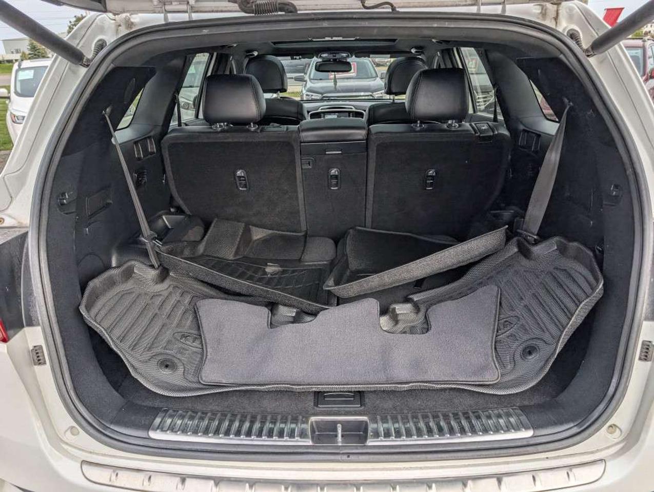 2018 Kia Sorento SXL AWD 7 PASSENGER NAV LEATHER PANOROOF CAMERA Photo