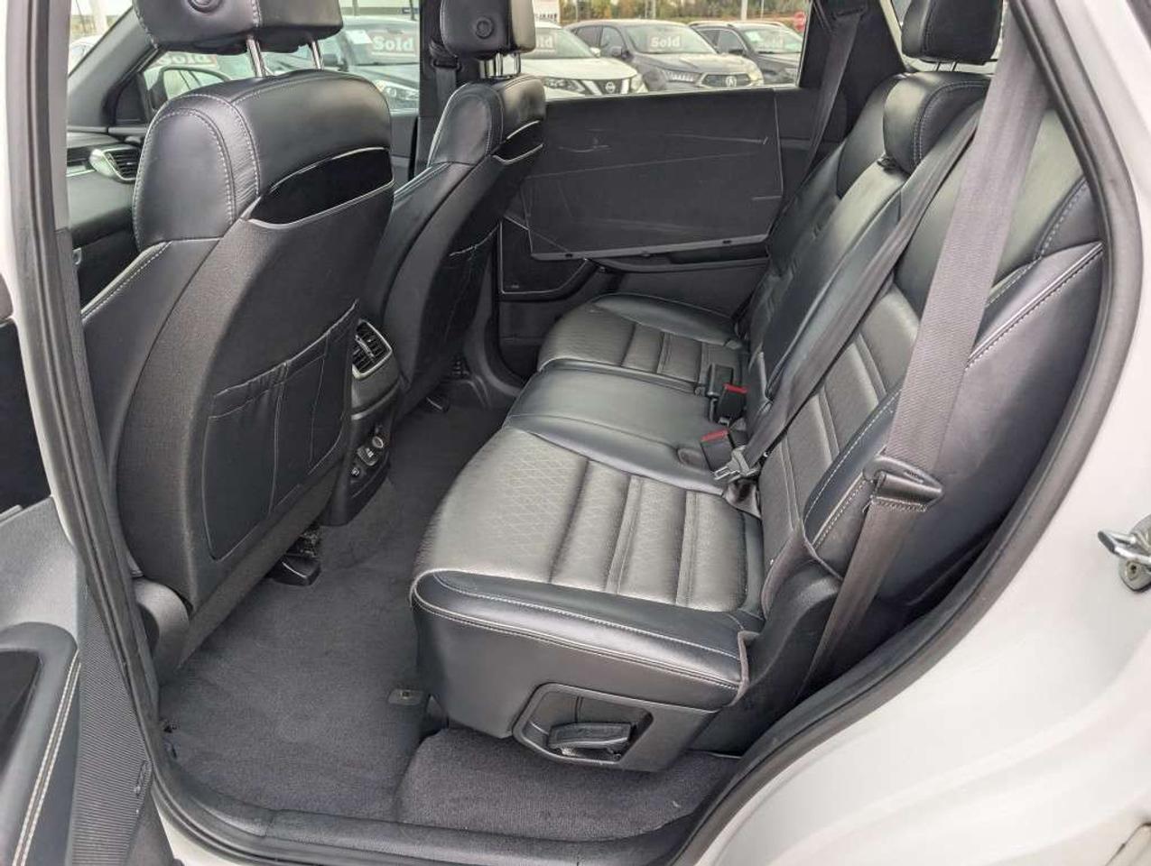 2018 Kia Sorento SXL AWD 7 PASSENGER NAV LEATHER PANOROOF CAMERA Photo