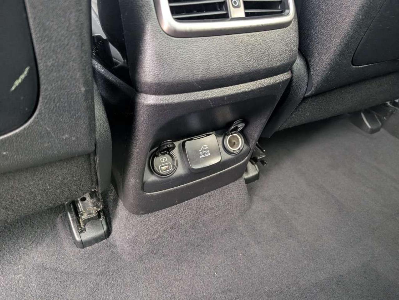 2018 Kia Sorento SXL AWD 7 PASSENGER NAV LEATHER PANOROOF CAMERA Photo