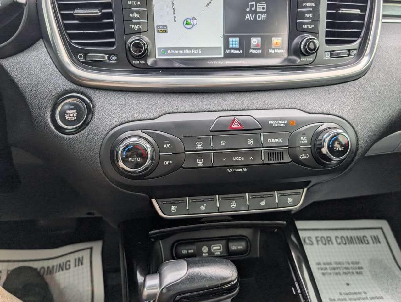 2018 Kia Sorento SXL AWD 7 PASSENGER NAV LEATHER PANOROOF CAMERA Photo