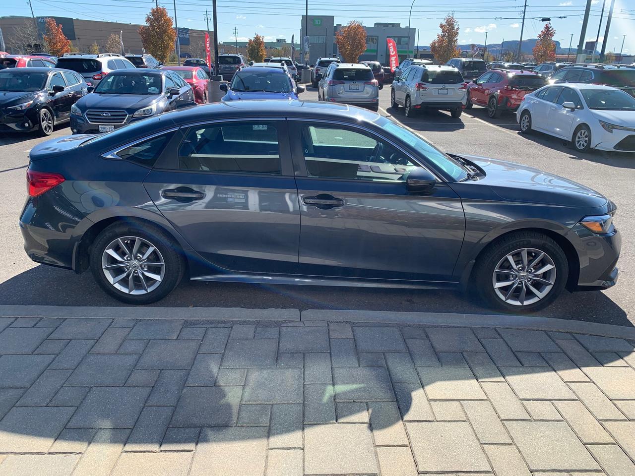 2022 Honda Civic EX 4dr Sedan Photo