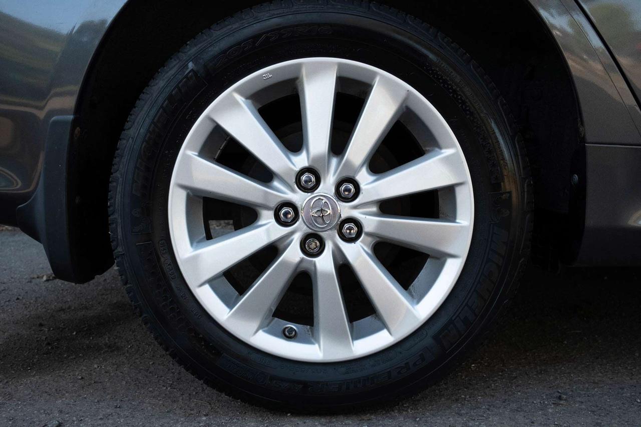 2009 Toyota Corolla LE Photo