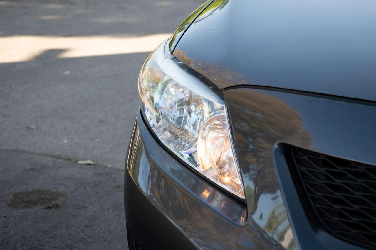 2009 Toyota Corolla LE Photo