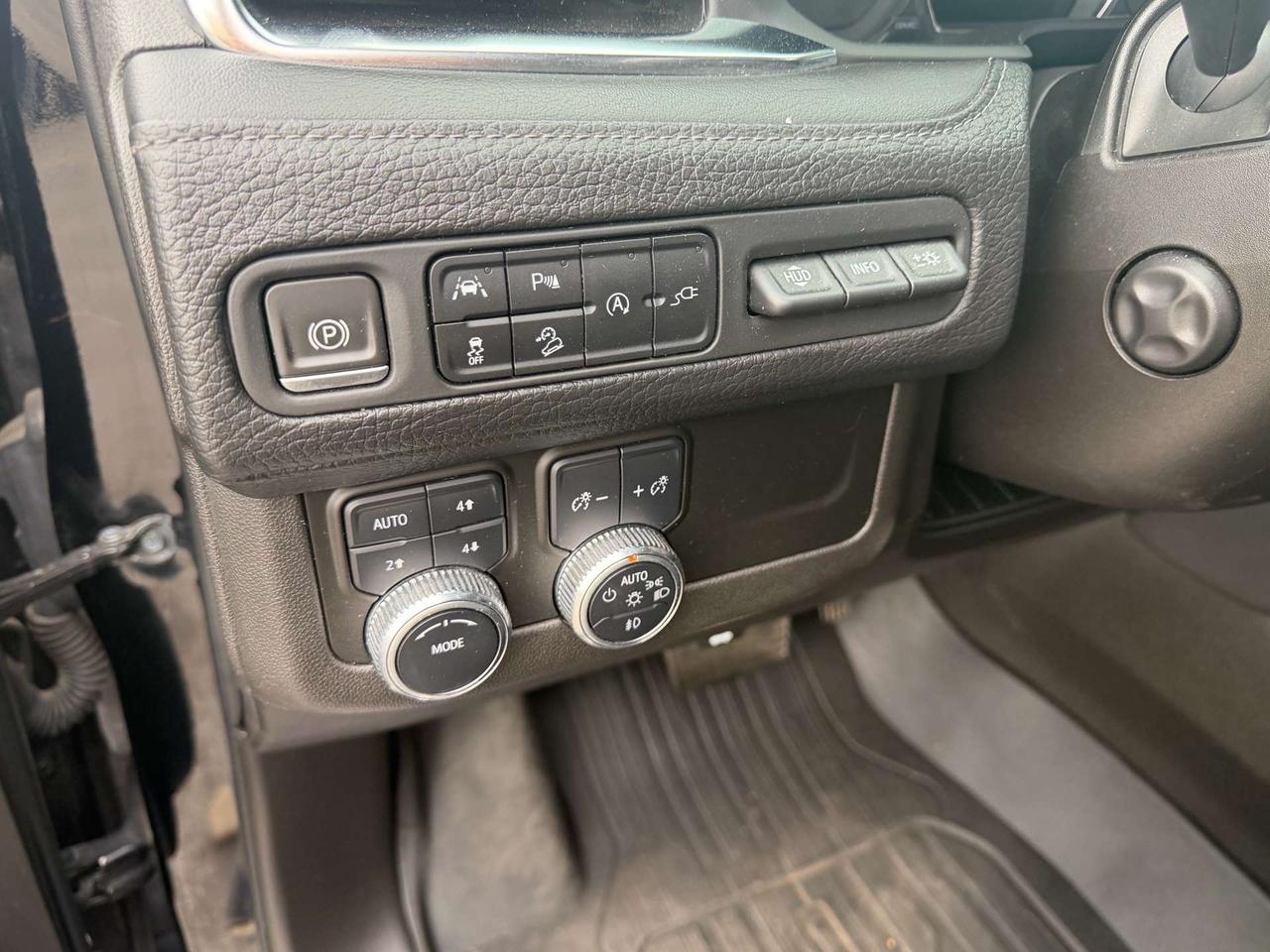 2021 GMC Yukon Denali ~ NO ACCIDENTS ~ CERTIFIED Photo