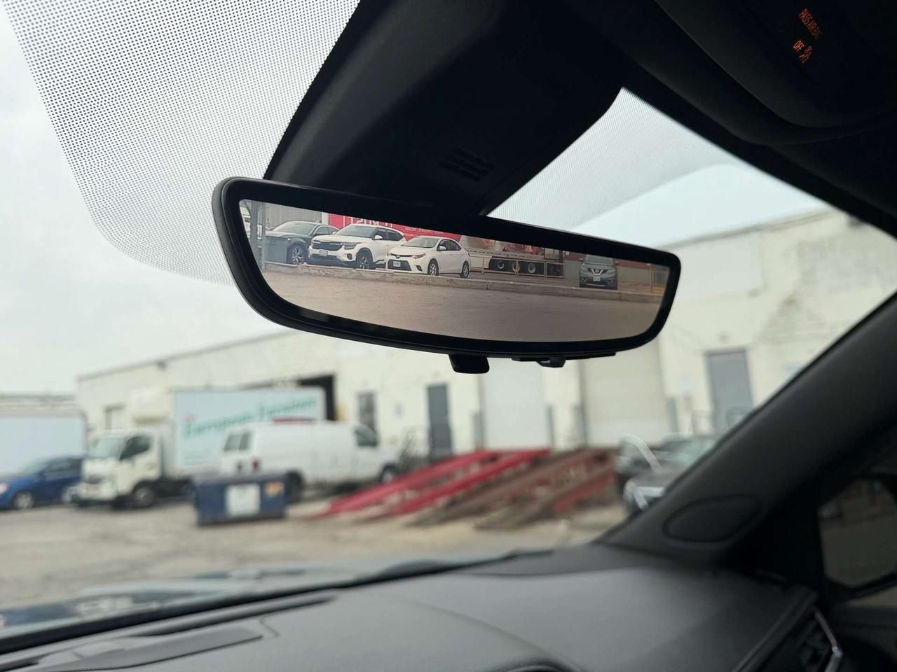 2021 GMC Yukon Denali ~ NO ACCIDENTS ~ CERTIFIED Photo