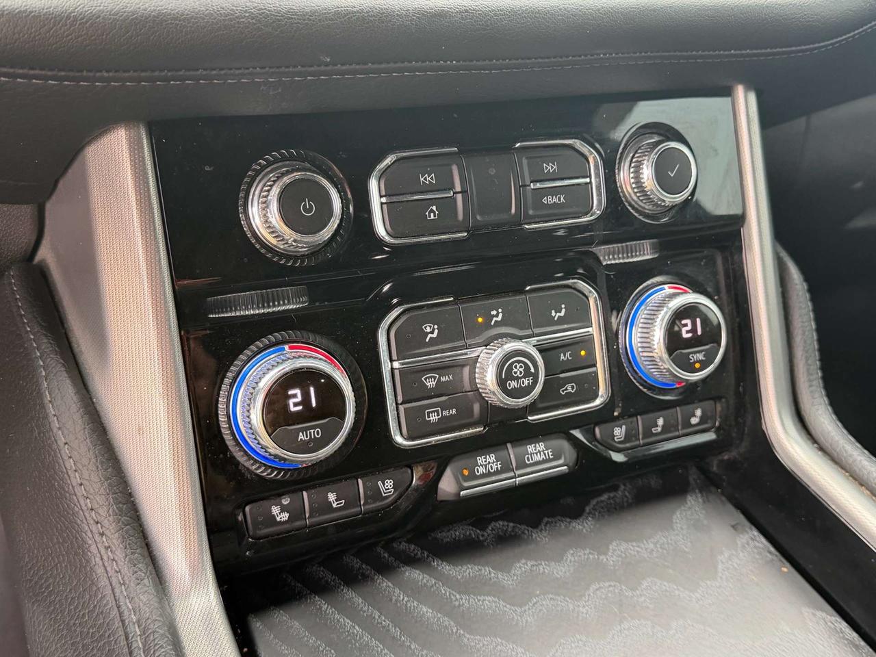 2021 GMC Yukon Denali ~ NO ACCIDENTS ~ CERTIFIED Photo