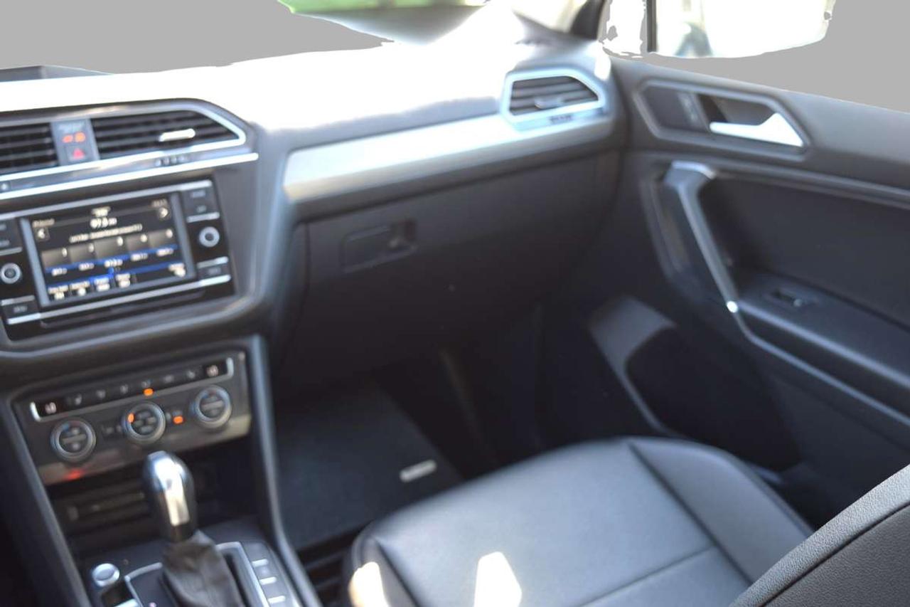 2020 Volkswagen Tiguan Comfortline 4Motion Leather Photo