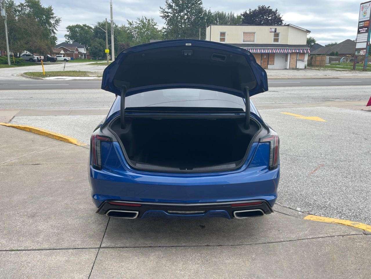 2023 Cadillac CT5 Sport Great Colour! AWD Photo