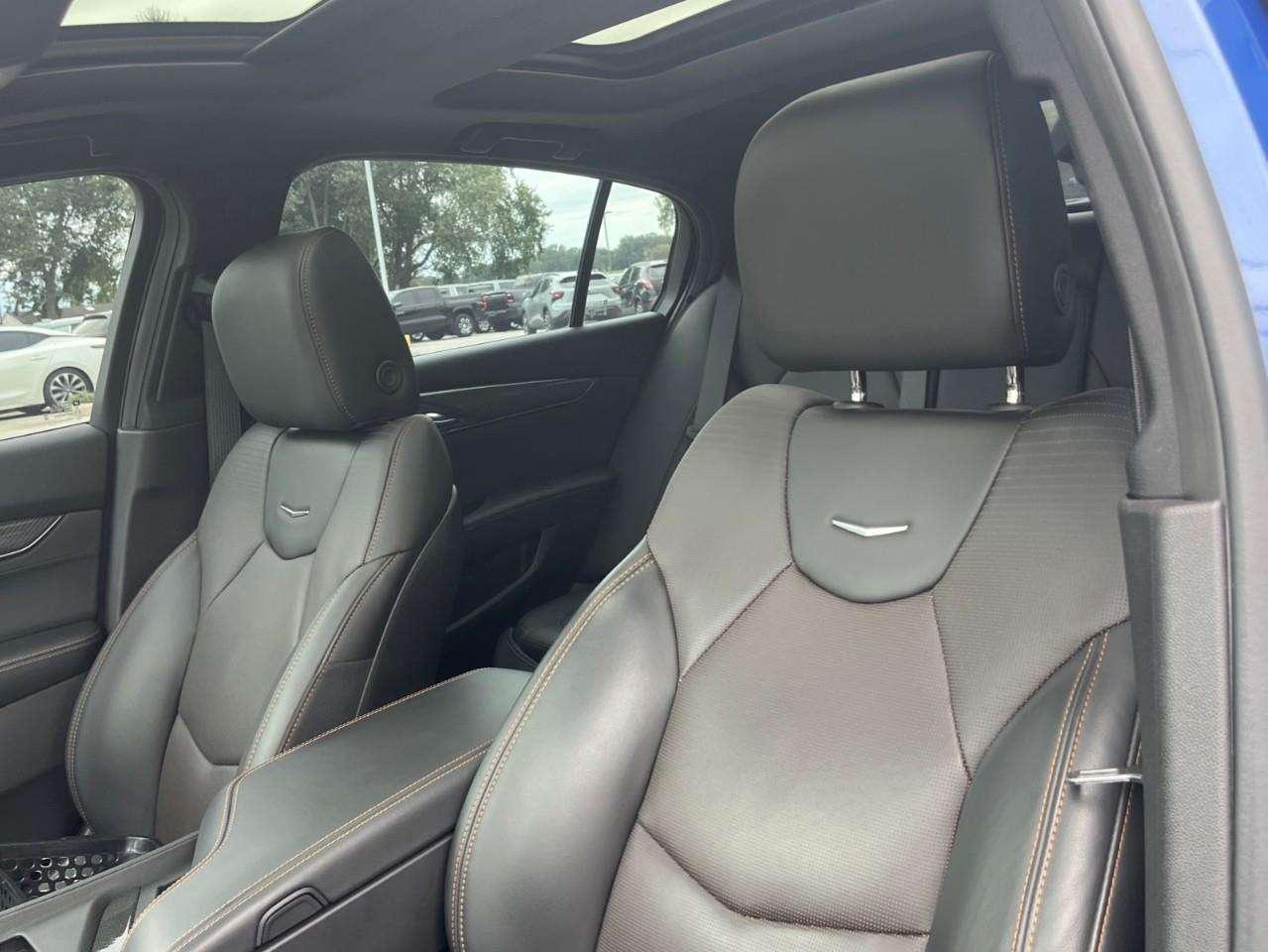 2023 Cadillac CT5 Sport Great Colour! AWD Photo