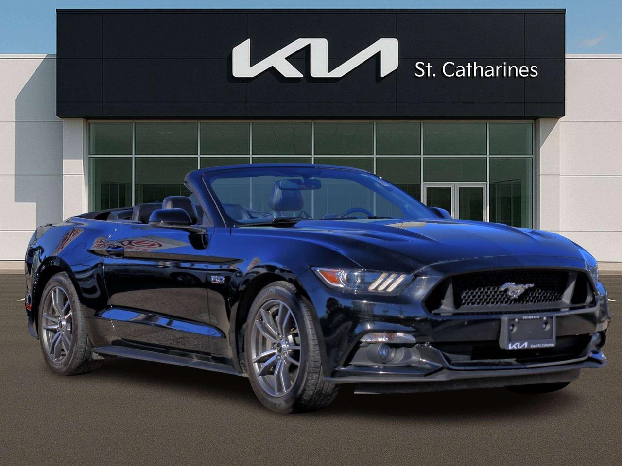 2015 Ford Mustang GT Premium Photo