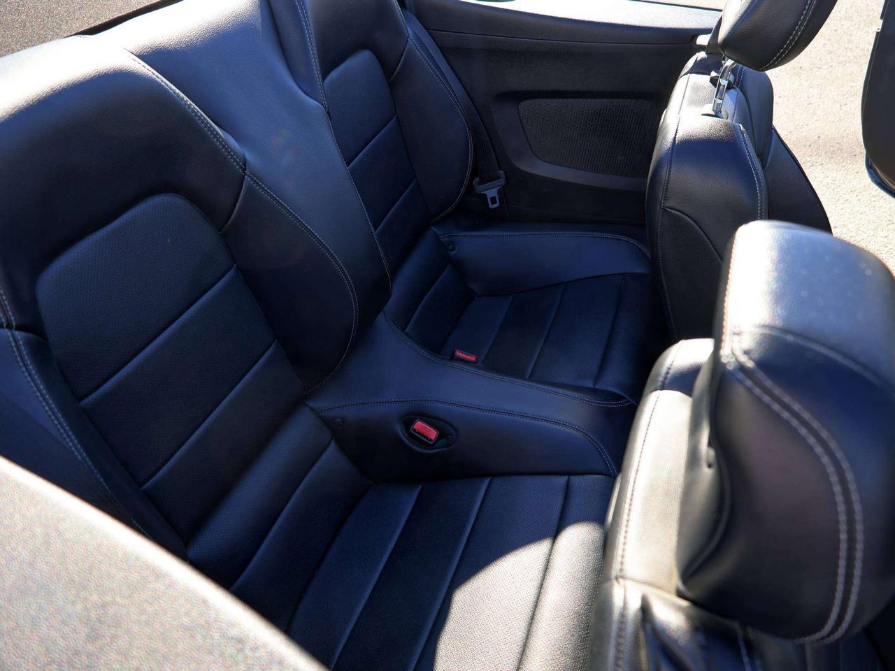 2015 Ford Mustang GT Premium Photo