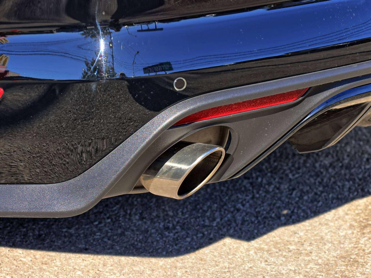 2015 Ford Mustang GT Premium Photo