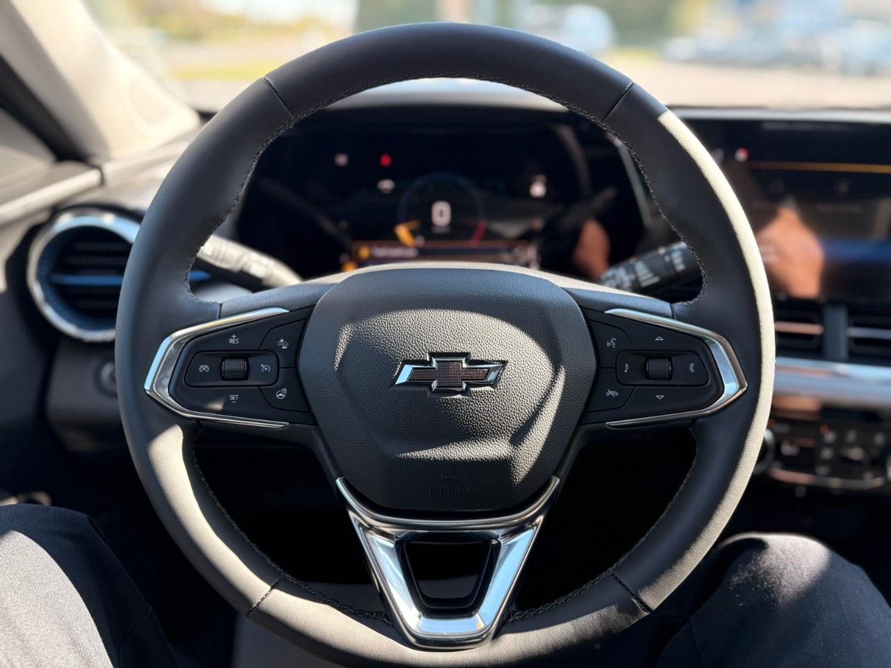 2026 Chevrolet Trax Fwd 4dr Lt Photo